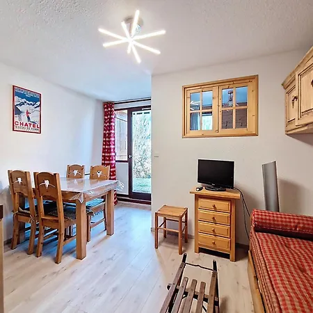 Apartment Chaumiere Des Neiges Cm1003 Cosy & Nature 4 Pers Chatel